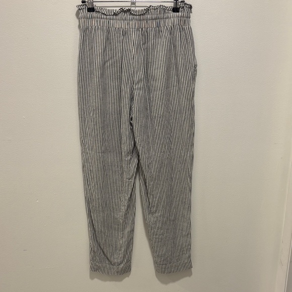 Gray and White Breezy Pants - Picture 4 of 4